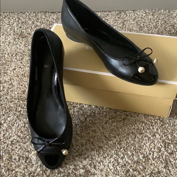 Michael Kors flats - Picture 1 of 5